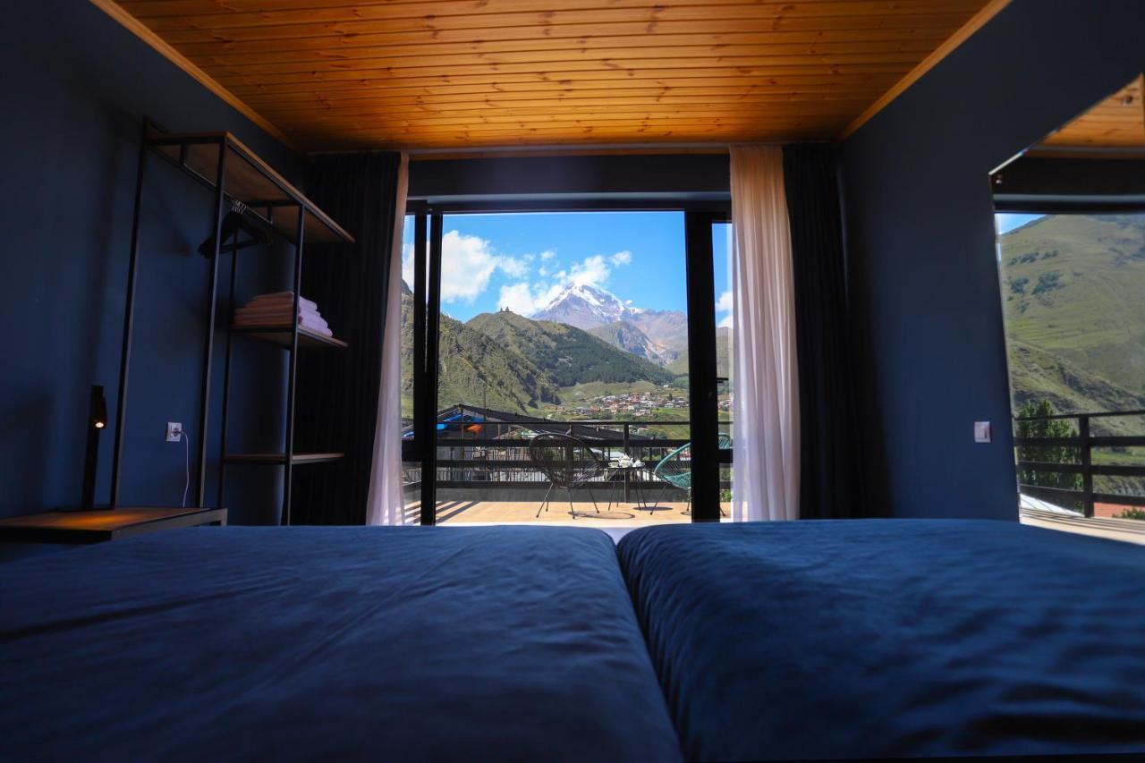 Hotel Inside Kazbegi Kültér fotó